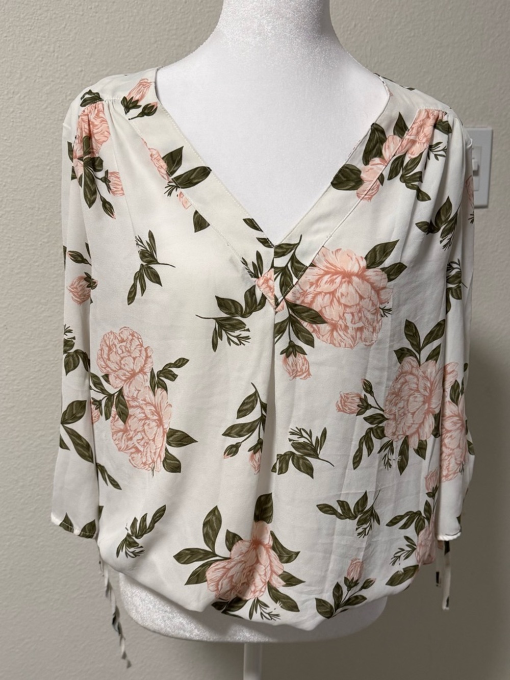 New York & Company Cream V-Neck Blouse with Pink Floral